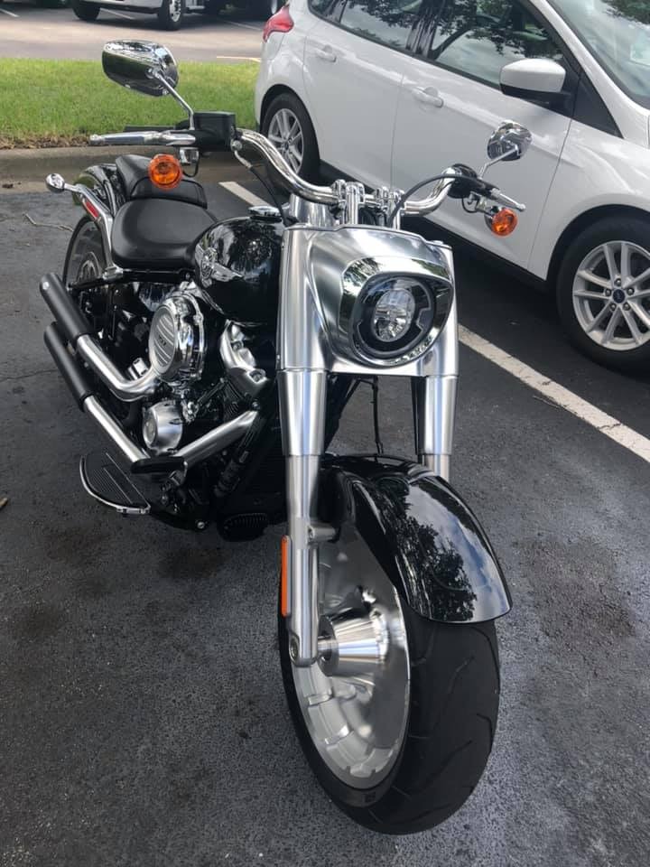 Harley Davidson motorcycle detailing - Chrome and paint restoration